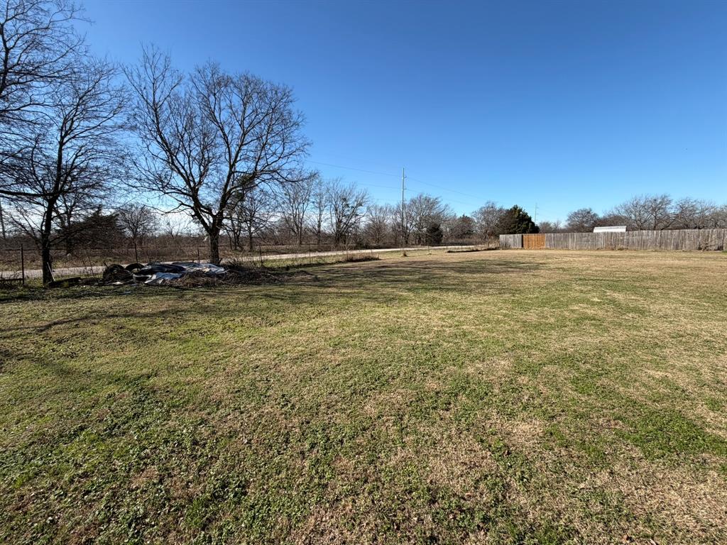 7311 S Interstate 45 Service Road Property Photo 3