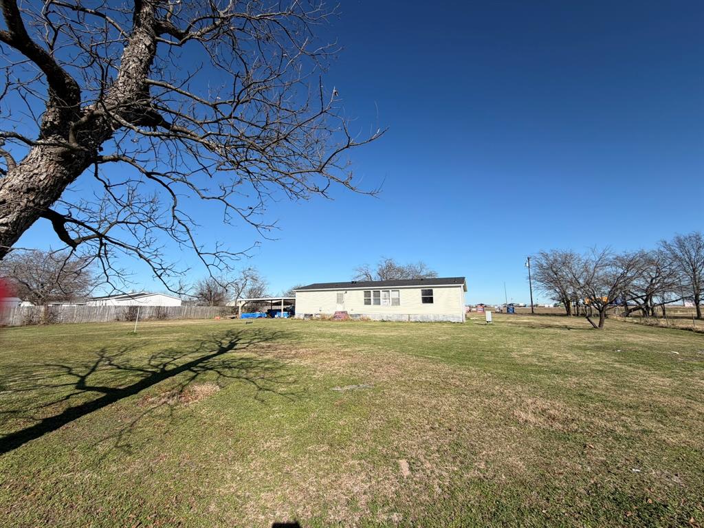 7311 S Interstate 45 Service Road Property Photo 8