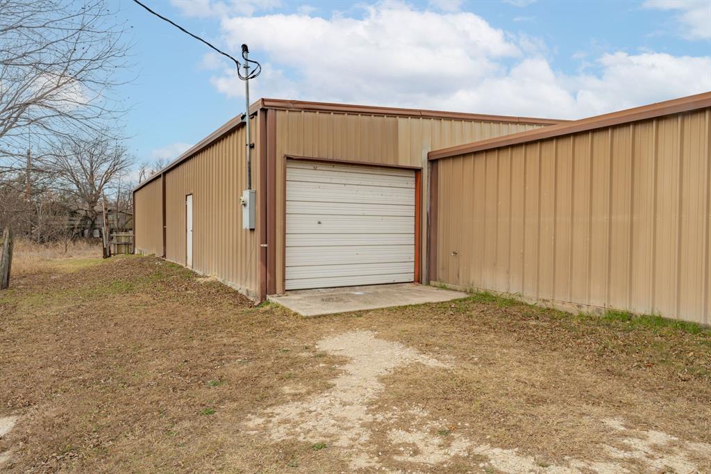 103 Indian Creek Drive Property Photo 4
