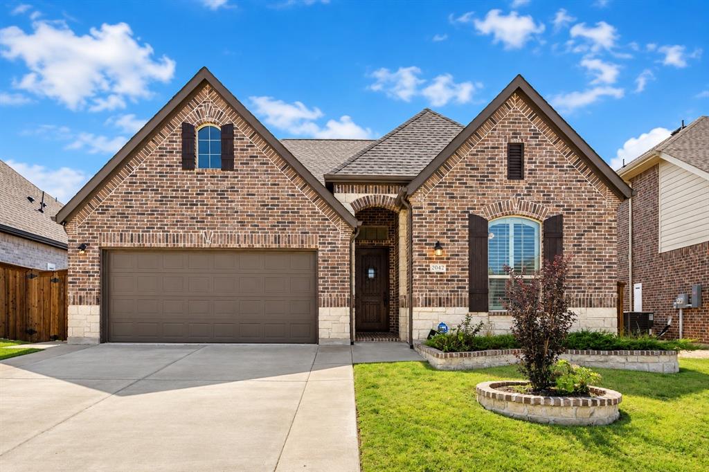 2042 Clear Water Way Property Photo 1