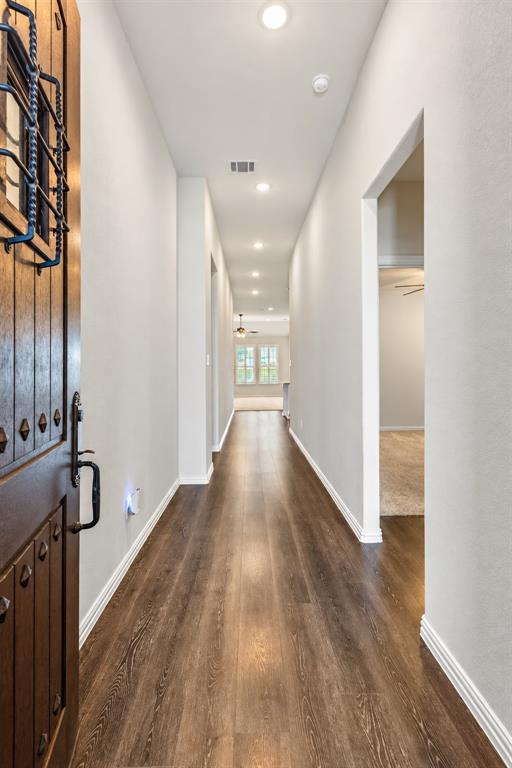 2042 Clear Water Way Property Photo 3
