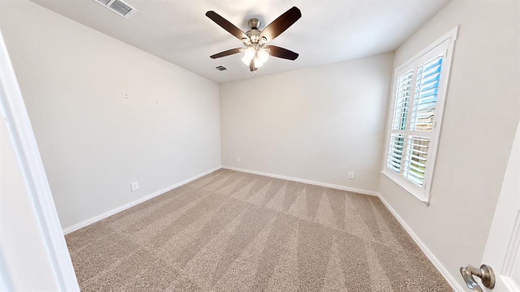2042 Clear Water Way Property Photo 6