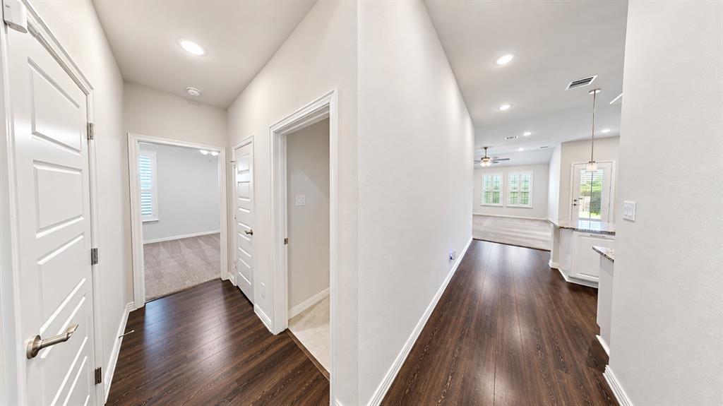 2042 Clear Water Way Property Photo 8