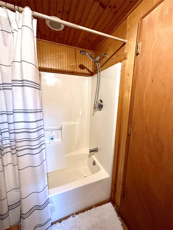 8982 County Road 149 Property Photo 12