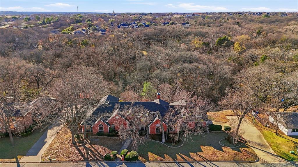 2210 Meadows Lane Property Photo 1