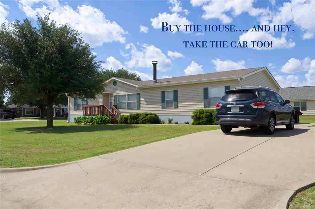 115 Candlewood Circle Property Photo 1