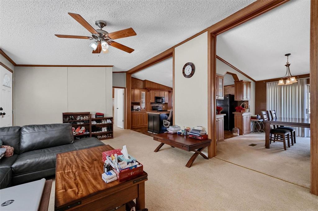 115 Candlewood Circle Property Photo 12