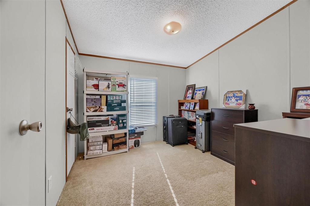 115 Candlewood Circle Property Photo 32