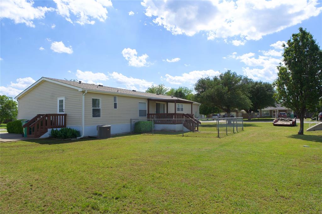 115 Candlewood Circle Property Photo 38
