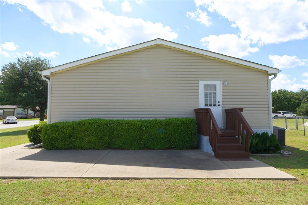 115 Candlewood Circle Property Photo 39