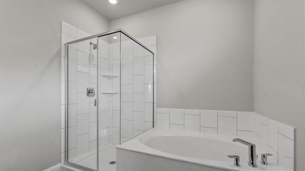 11209 Treehouse Trail Property Photo 22