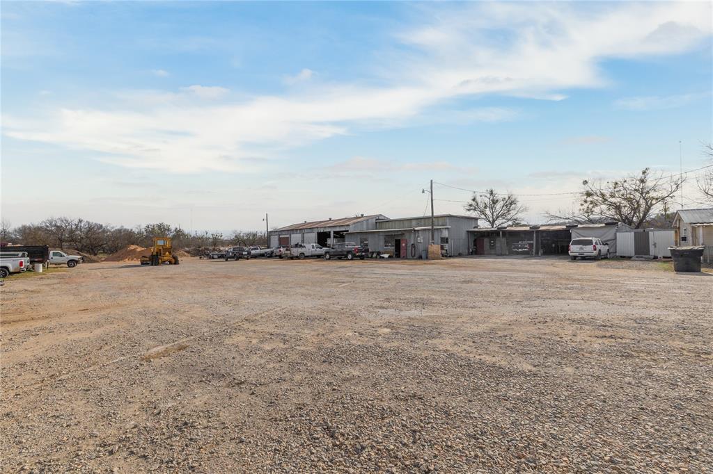 2300 W Main Avenue