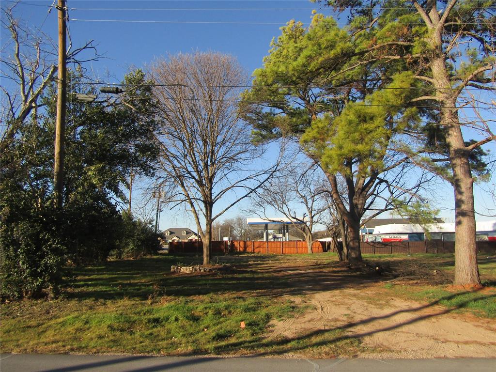 405 E Boyd Avenue Property Photo 1