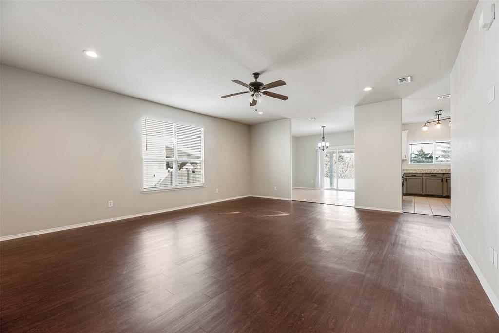 1724 Murphy Court Property Photo 7
