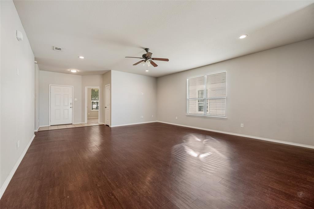 1724 Murphy Court Property Photo 9