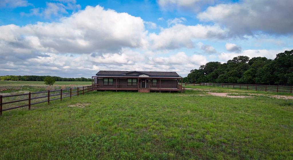 623 County Road 123 Property Photo 1