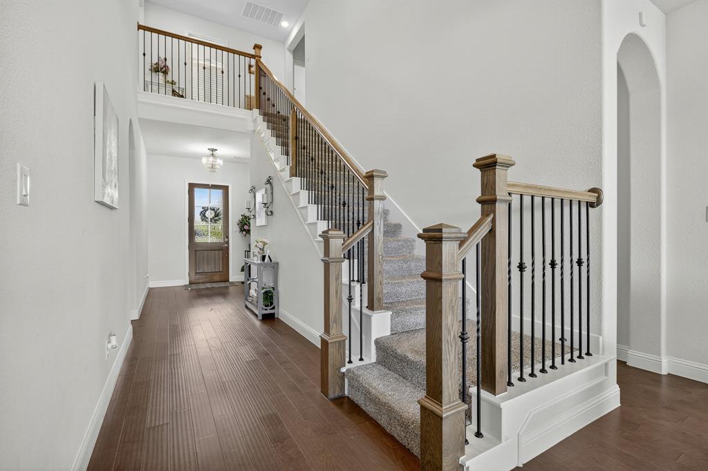 1420 Wolf Ridge Run Property Photo 14