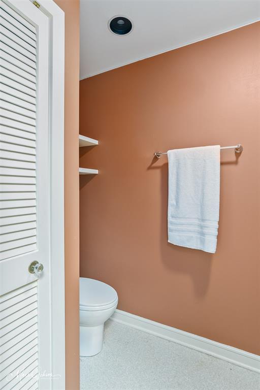 300 Pierremont Road 18 Property Photo 29