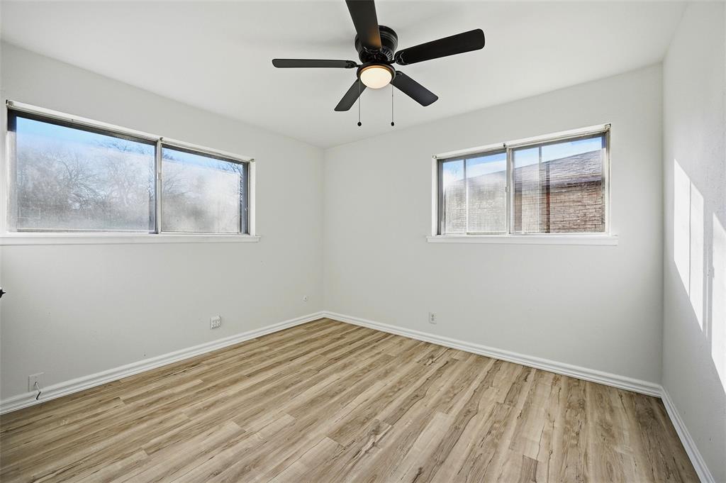105 N Wood Avenue Property Photo 18