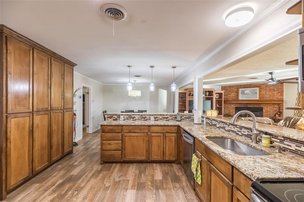 3109 Beltway S Property Photo 9