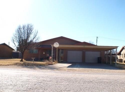 1016 Bois D Arc Street Property Photo 1