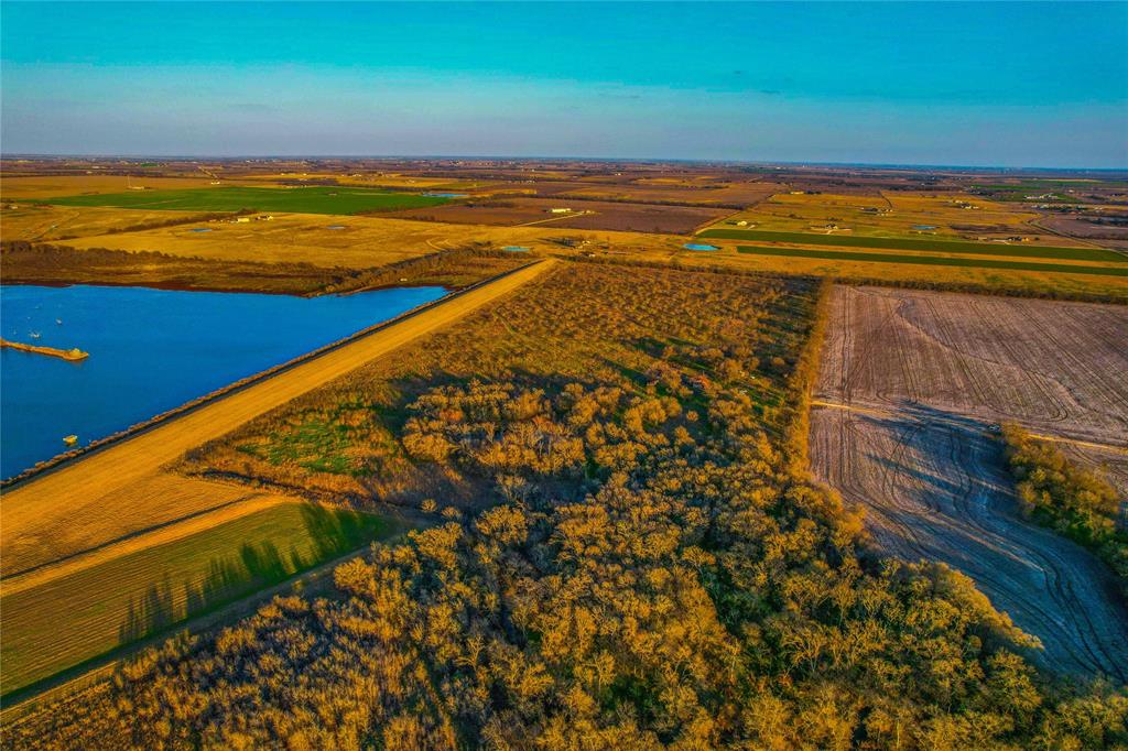 4480 Cen Tex Loop Property Photo 13
