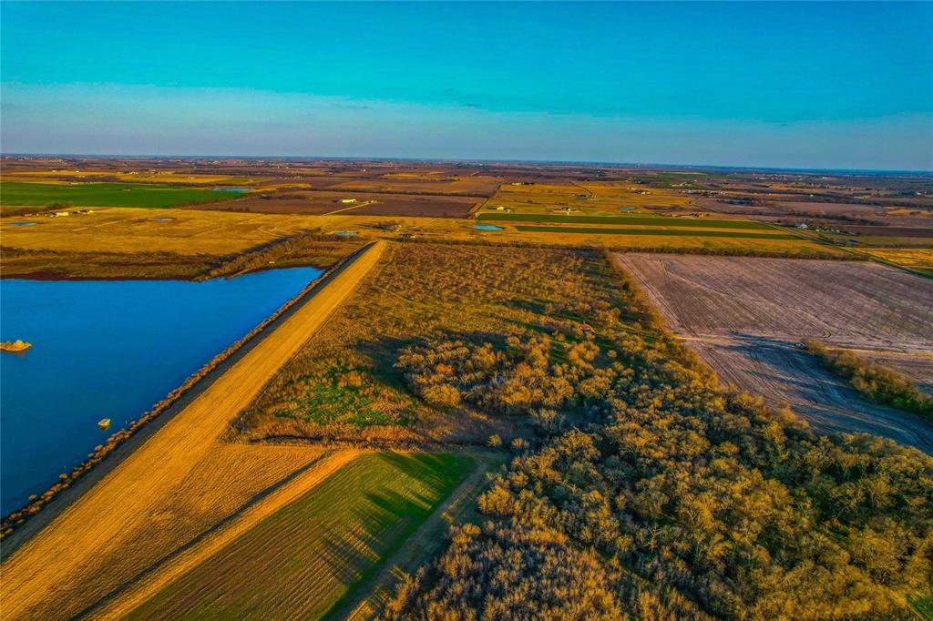 4480 Cen Tex Loop Property Photo 22