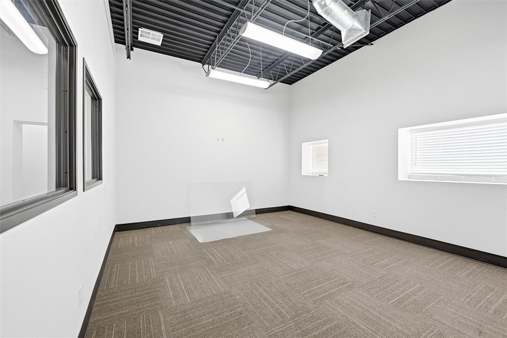 1301 E Weatherford Street Property Photo 24