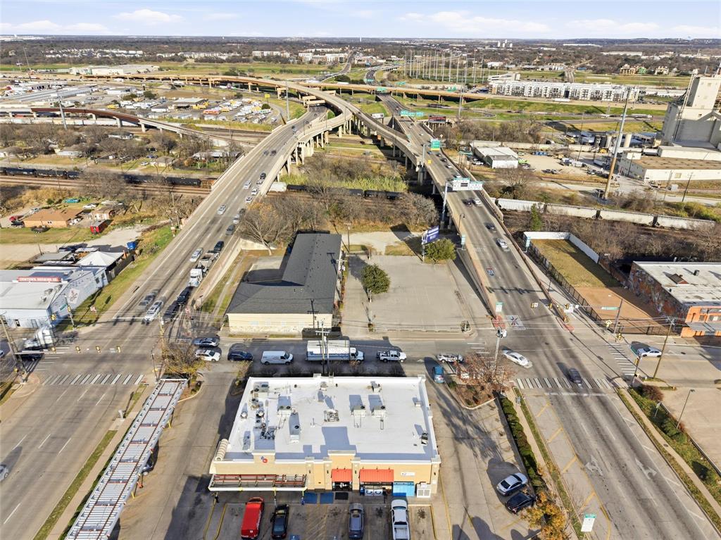 1301 E Weatherford Street Property Photo 36