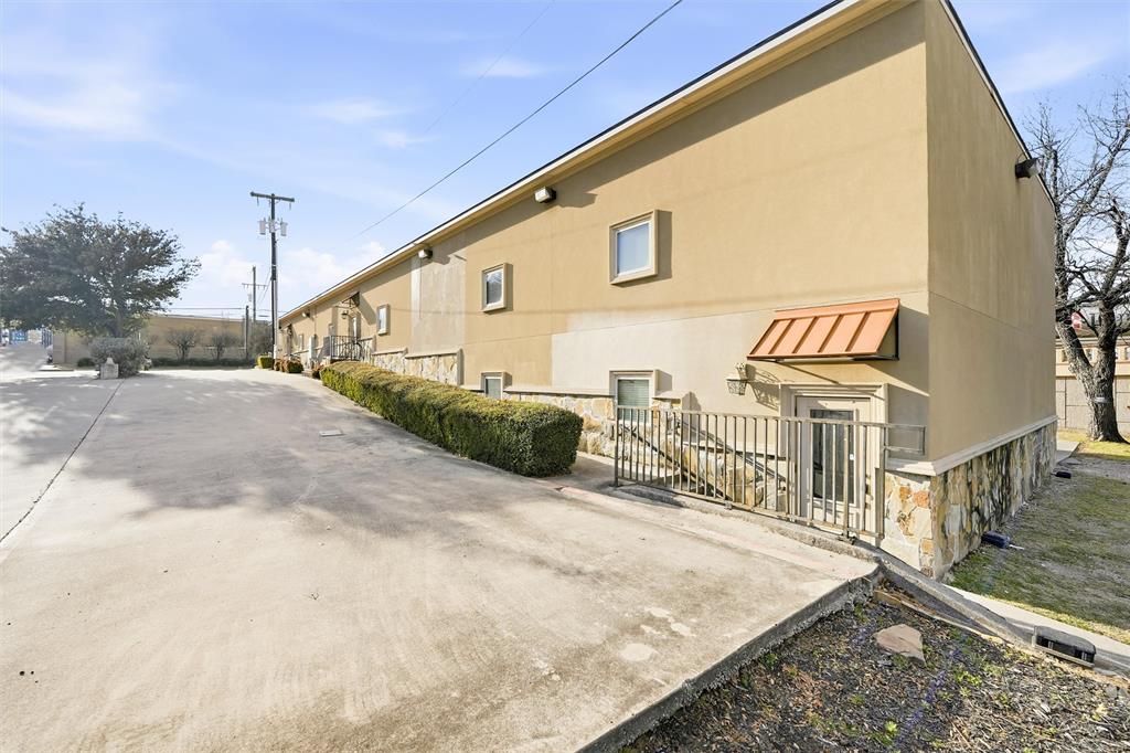 1301 E Weatherford Street Property Photo 39