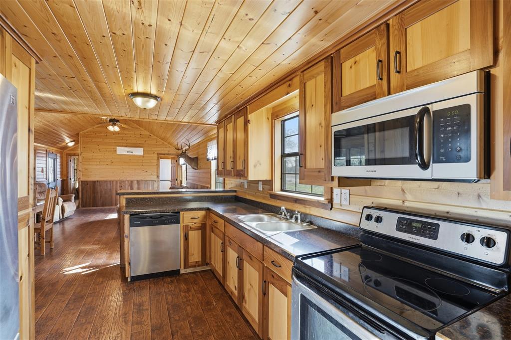 14725 Highway 183 Property Photo 5