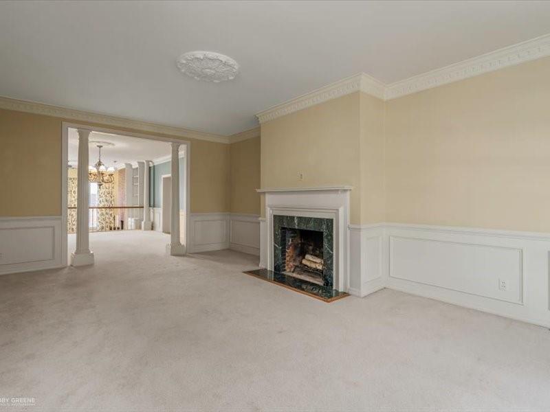18 Dudley Square Property Photo 5