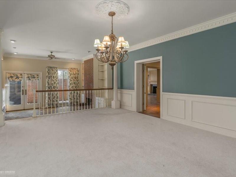 18 Dudley Square Property Photo 8