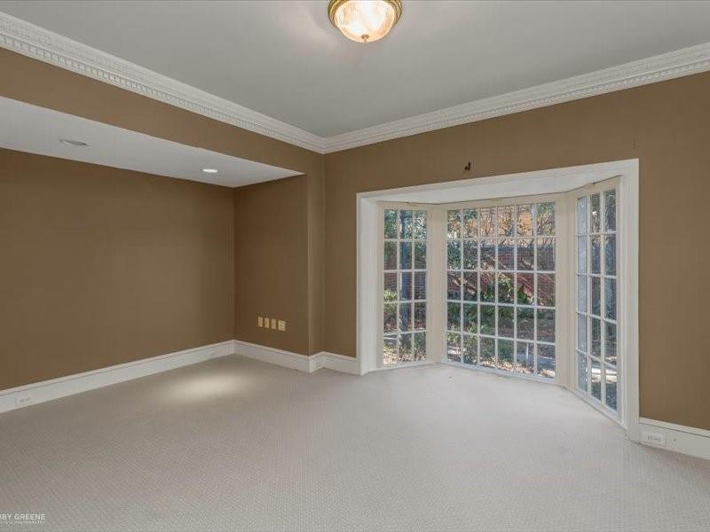 18 Dudley Square Property Photo 18