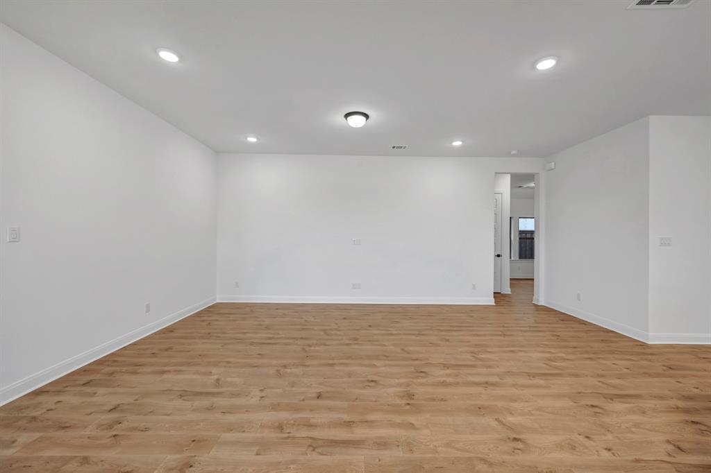 9200 Persimmon Lane Property Photo 25
