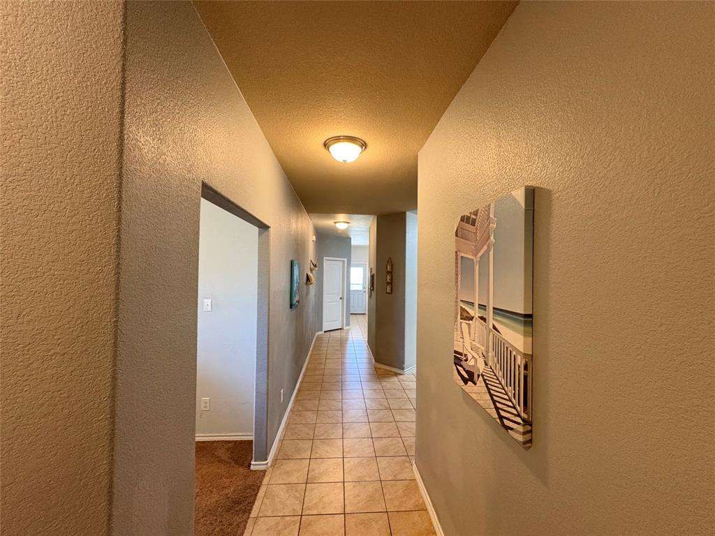 1213 Walnut Cliff Court Property Photo 15