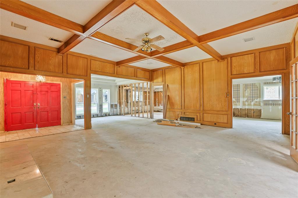 9706 Trevor Drive Property Photo 16