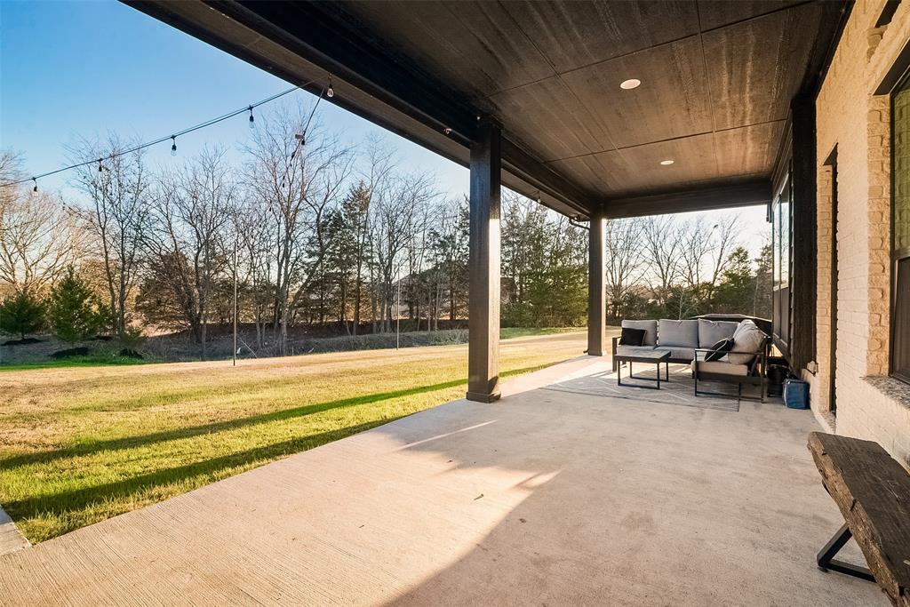 1843 Granite Way Property Photo 8