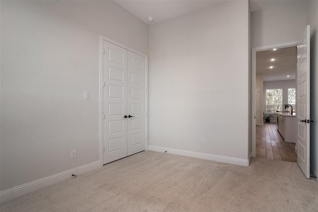 1843 Granite Way Property Photo 32
