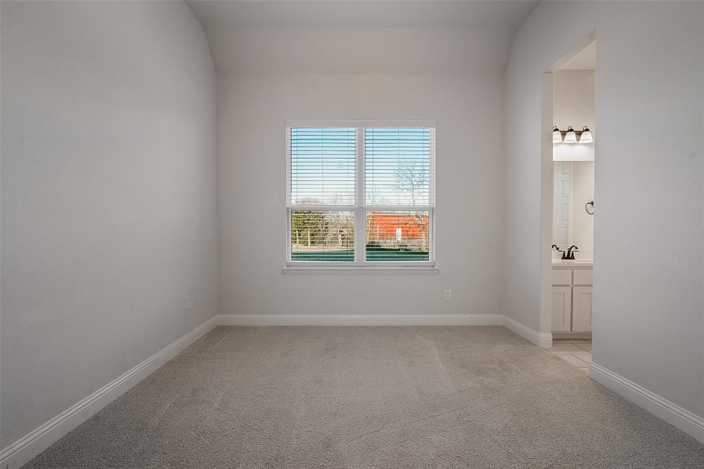 1843 Granite Way Property Photo 34