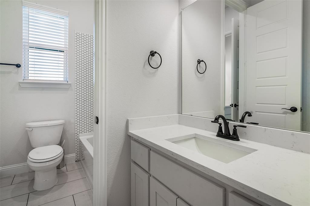1843 Granite Way Property Photo 39