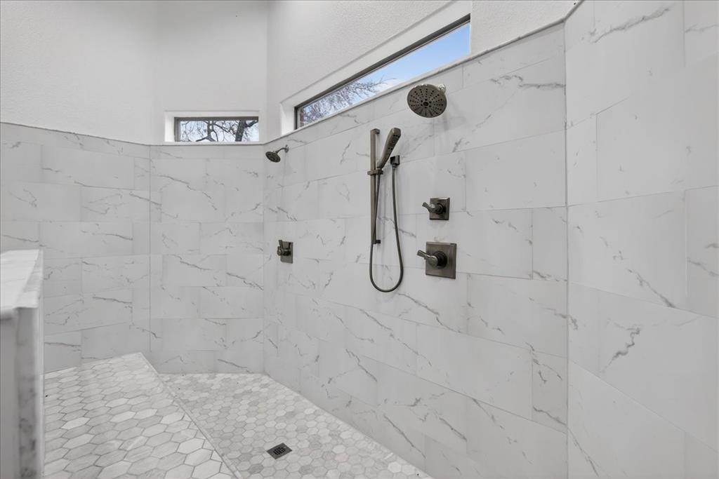 5182 Bayshore Drive Property Photo 21