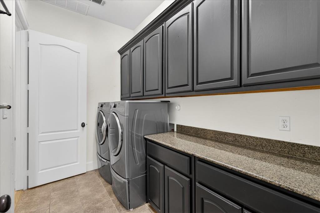 5182 Bayshore Drive Property Photo 28