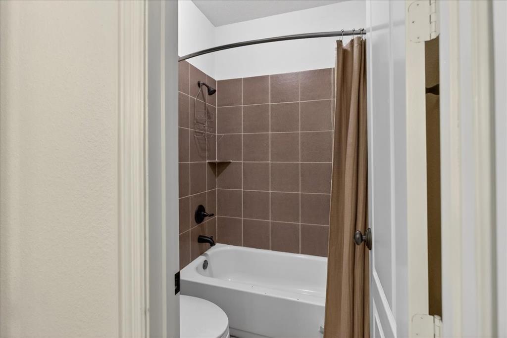 5182 Bayshore Drive Property Photo 39