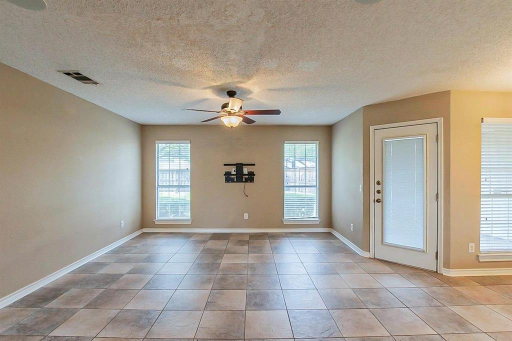 4415 Haverhill Lane Property Photo 3