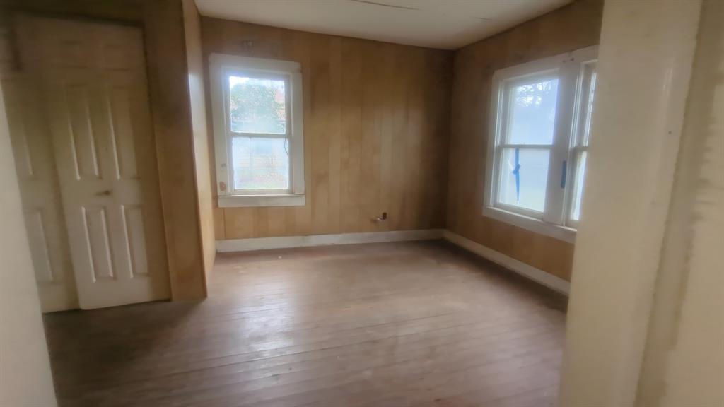 502 N Spears Street Property Photo 6