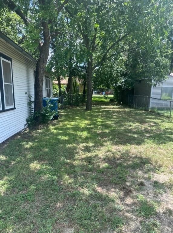 502 N Spears Street Property Photo 9