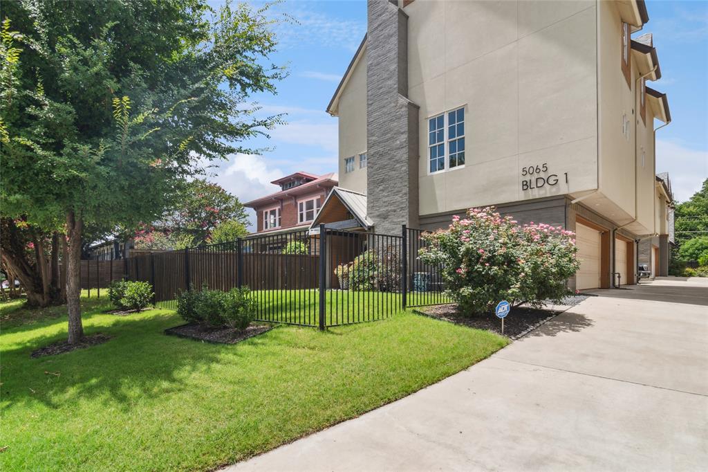 5065 Gaston Avenue 101 Property Photo 2