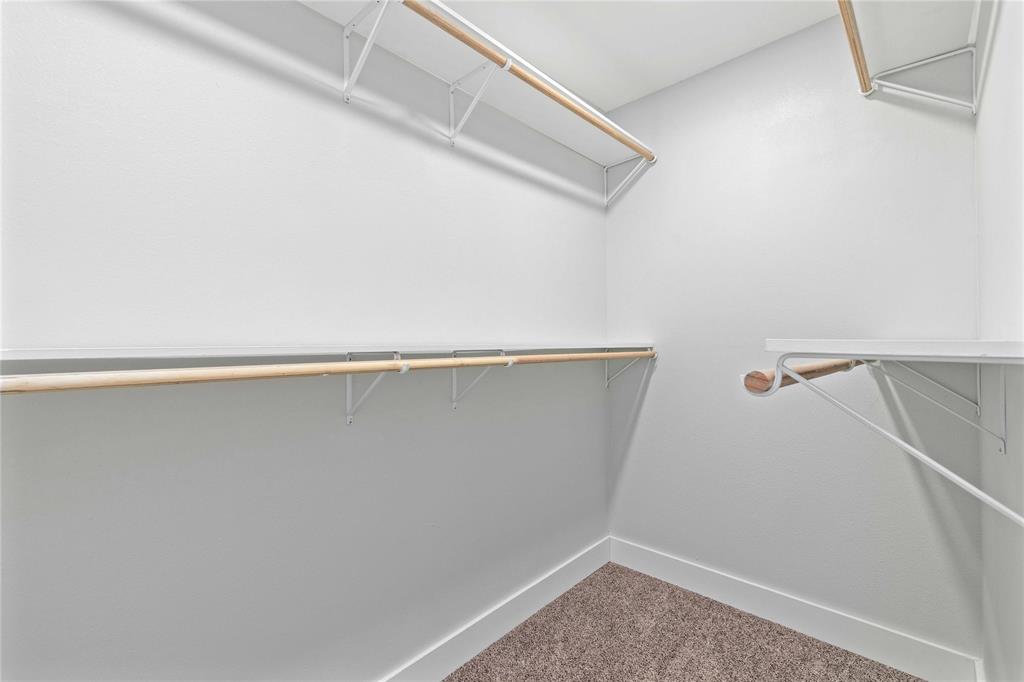1410 Avenue Property Photo 17