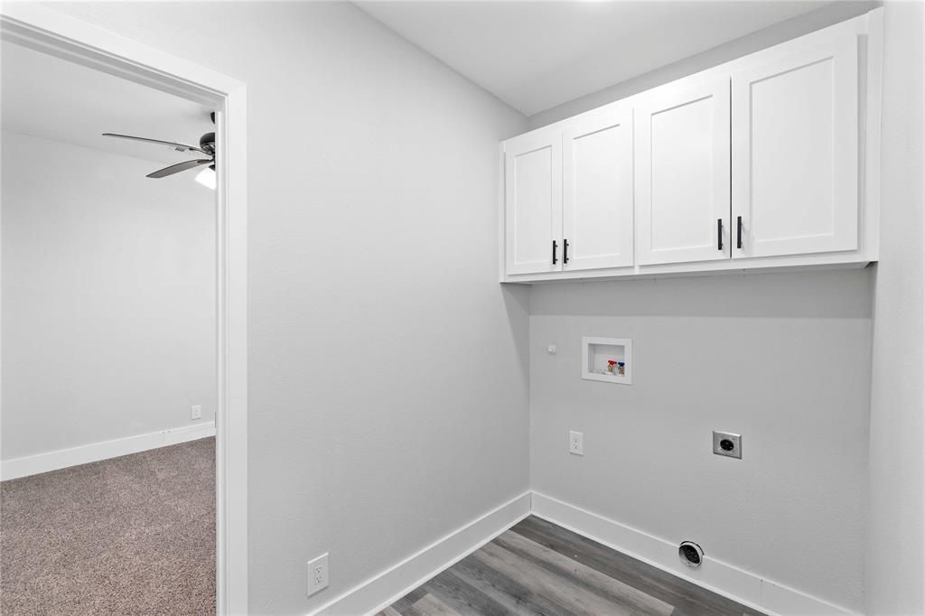 1410 Avenue Property Photo 21